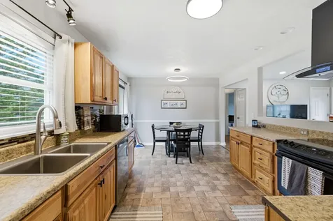 507 Barkman Avenue Elkton VA 22827