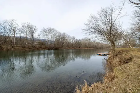 0 Shenandoah River Road Shenandoah VA 22849