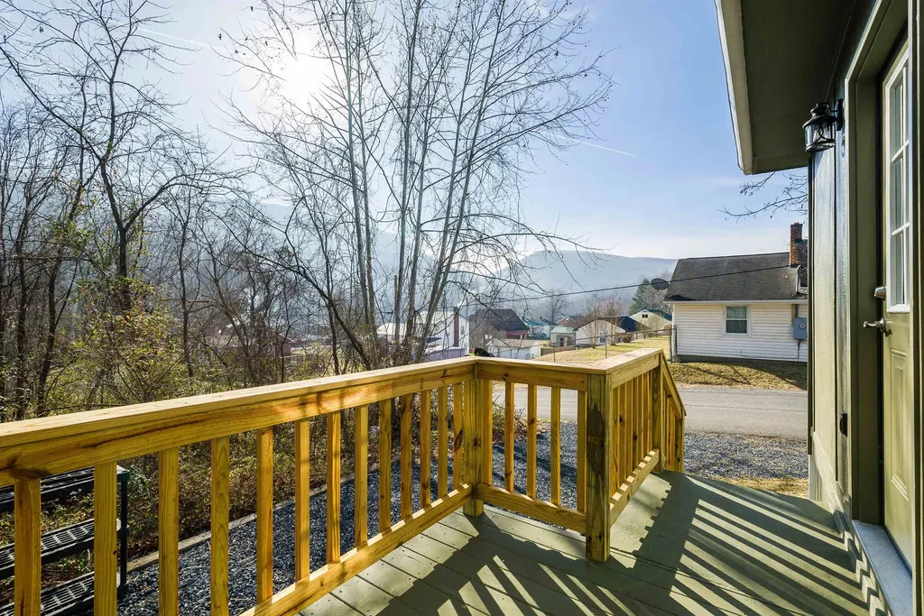 2401 Grafton Street Clifton Forge VA 24422