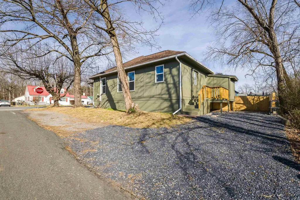 2401 Grafton Street Clifton Forge VA 24422