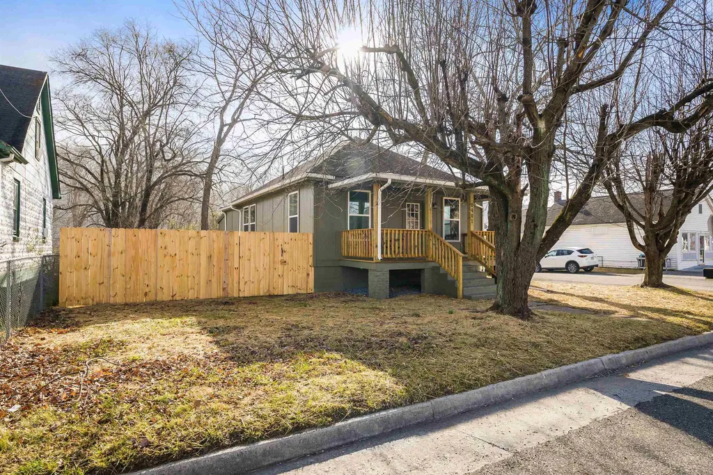 2401 Grafton Street Clifton Forge VA 24422