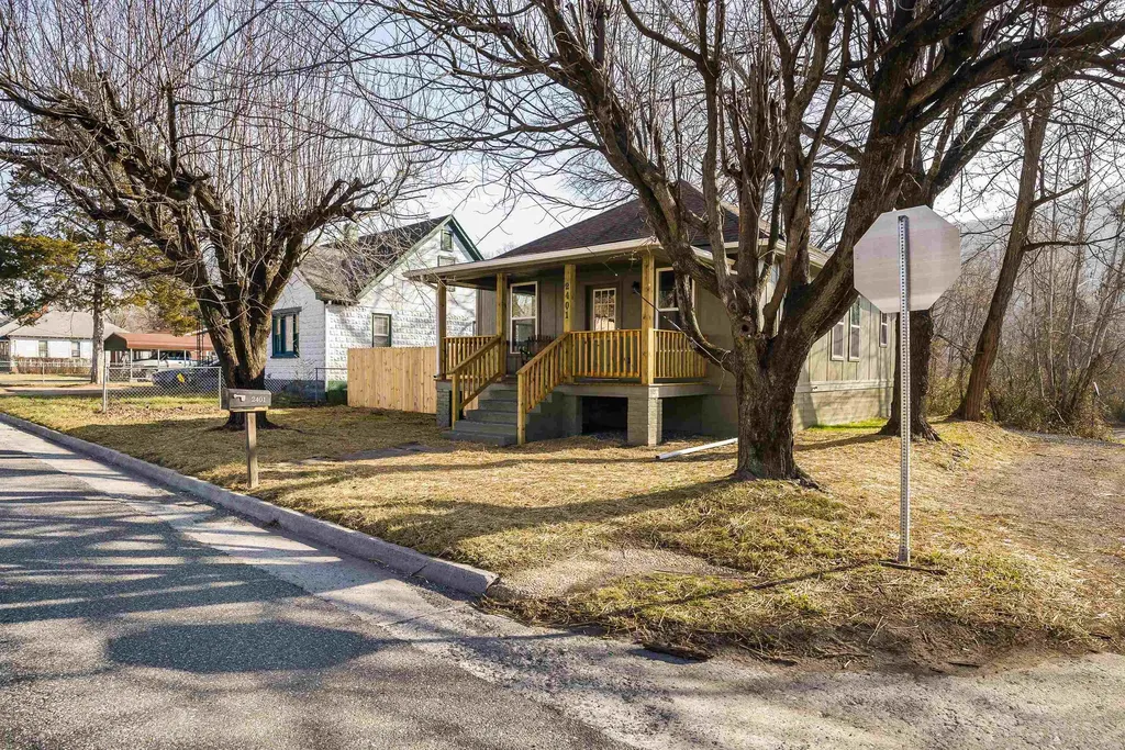 2401 Grafton Street Clifton Forge VA 24422