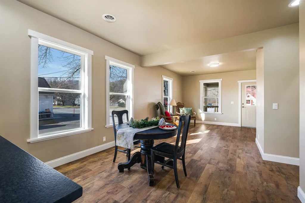 2401 Grafton Street Clifton Forge VA 24422