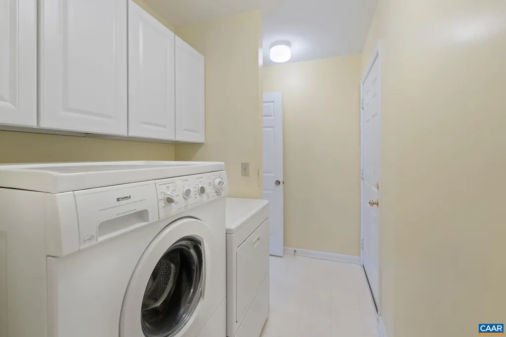 279 Deer Haven Lane Troy VA 22974