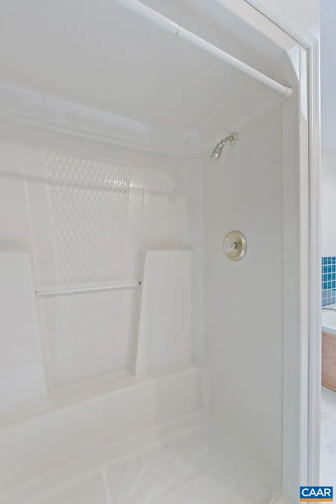 279 Deer Haven Lane Troy VA 22974