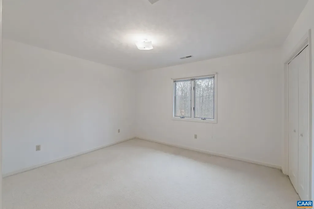 279 Deer Haven Lane Troy VA 22974