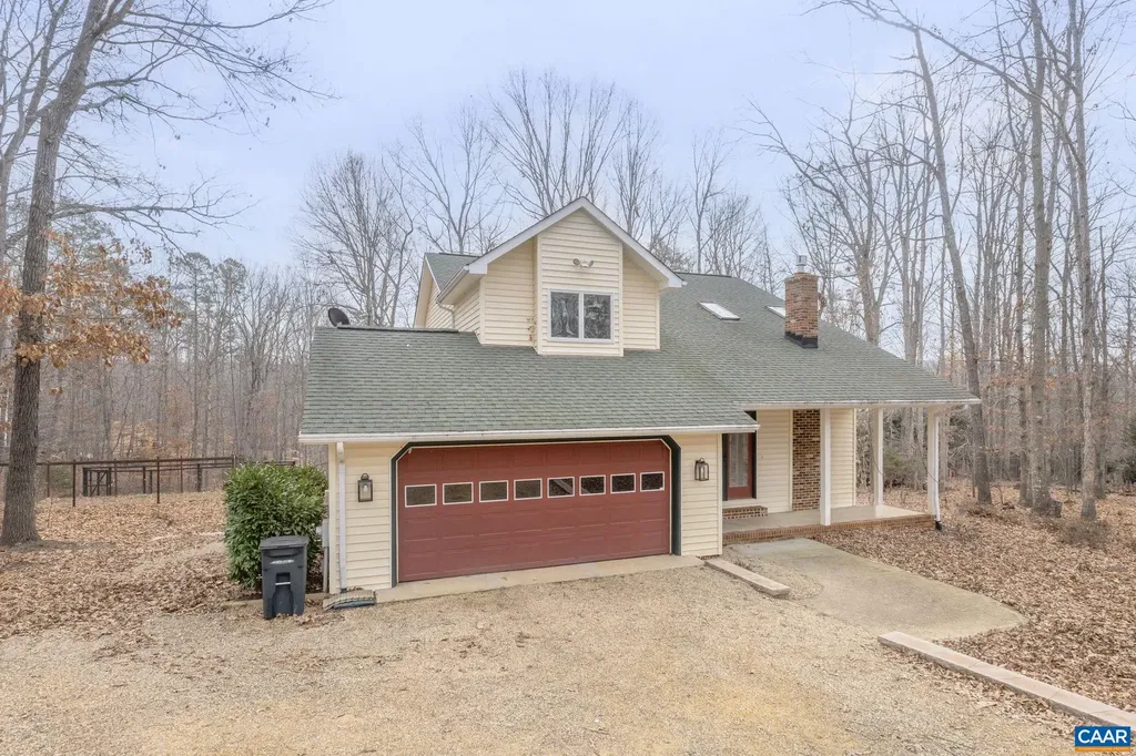 279 Deer Haven Lane Troy VA 22974