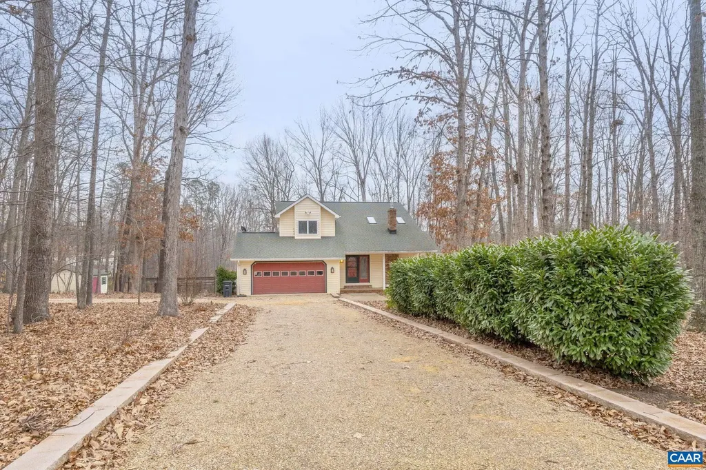 279 Deer Haven Lane Troy VA 22974