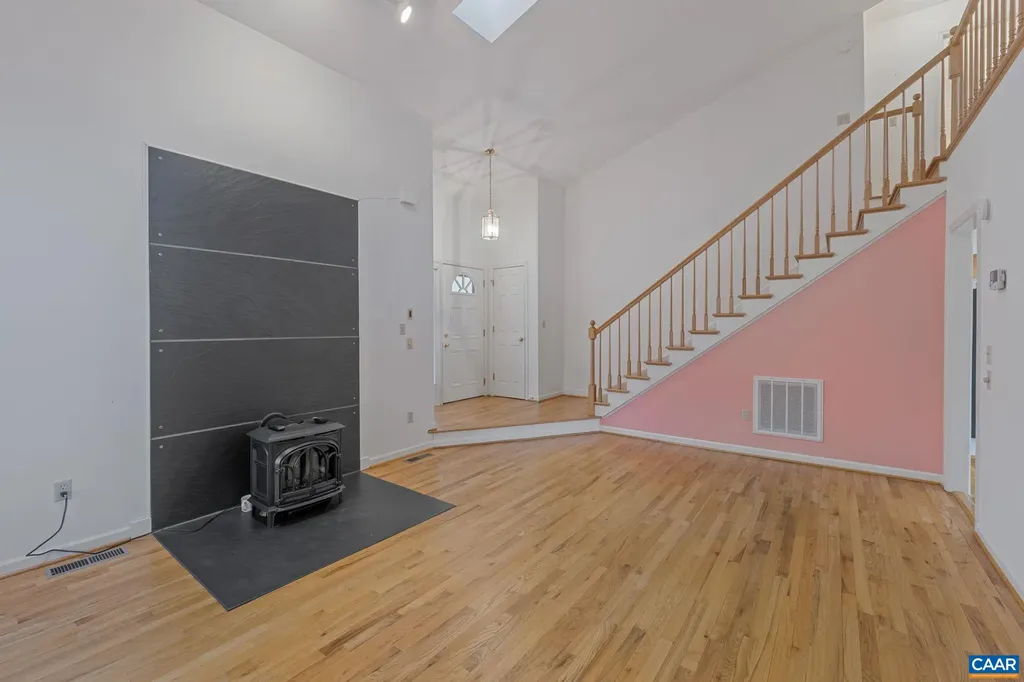 279 Deer Haven Lane Troy VA 22974