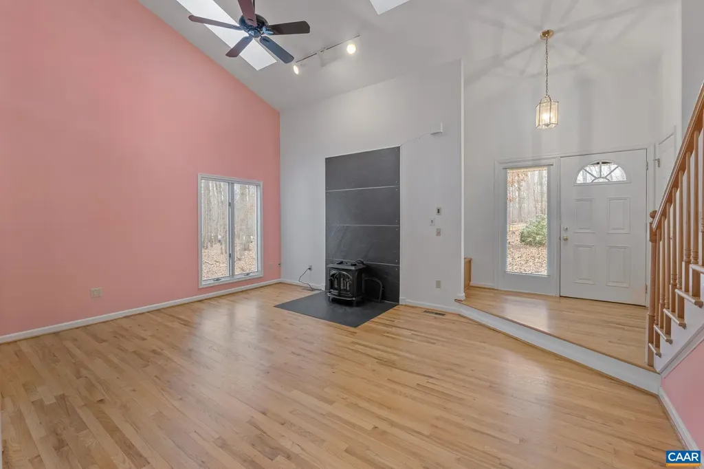 279 Deer Haven Lane Troy VA 22974