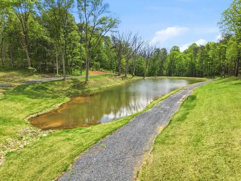 709 Stultz Gap Road Edinburg VA 22824