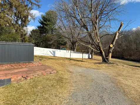 703 Monroe Street Staunton VA 24401