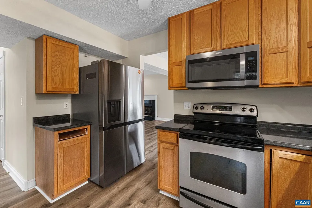 11 Pleasant View Terrace Palmyra VA 22963