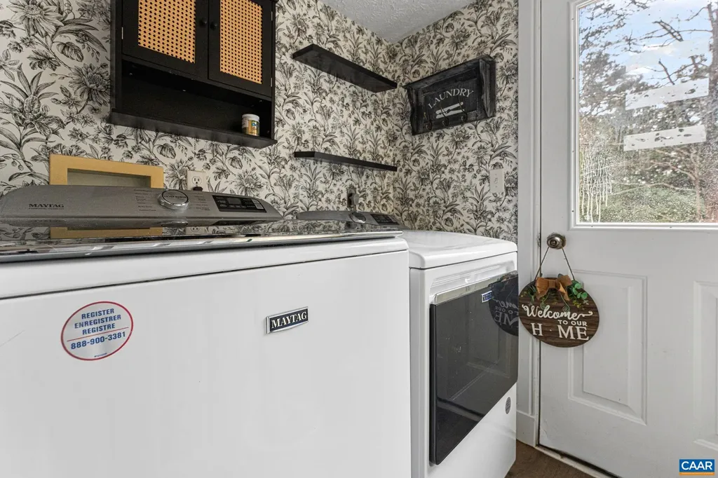 11 Pleasant View Terrace Palmyra VA 22963