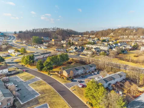 2386 Breckenridge Court Harrisonburg VA 22801