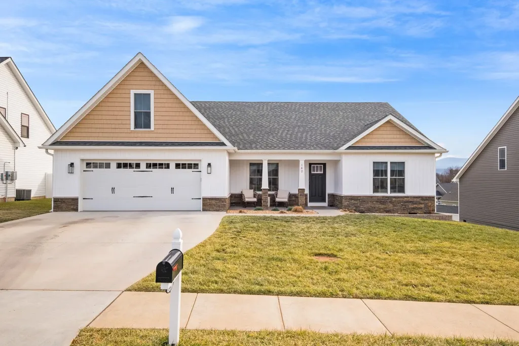 142 Lindburgh Drive Waynesboro VA 22980