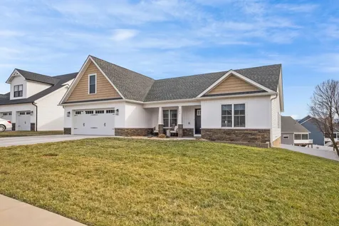 142 Lindburgh Drive Waynesboro VA 22980