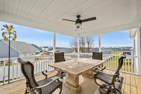 142 Lindburgh Drive Waynesboro VA 22980