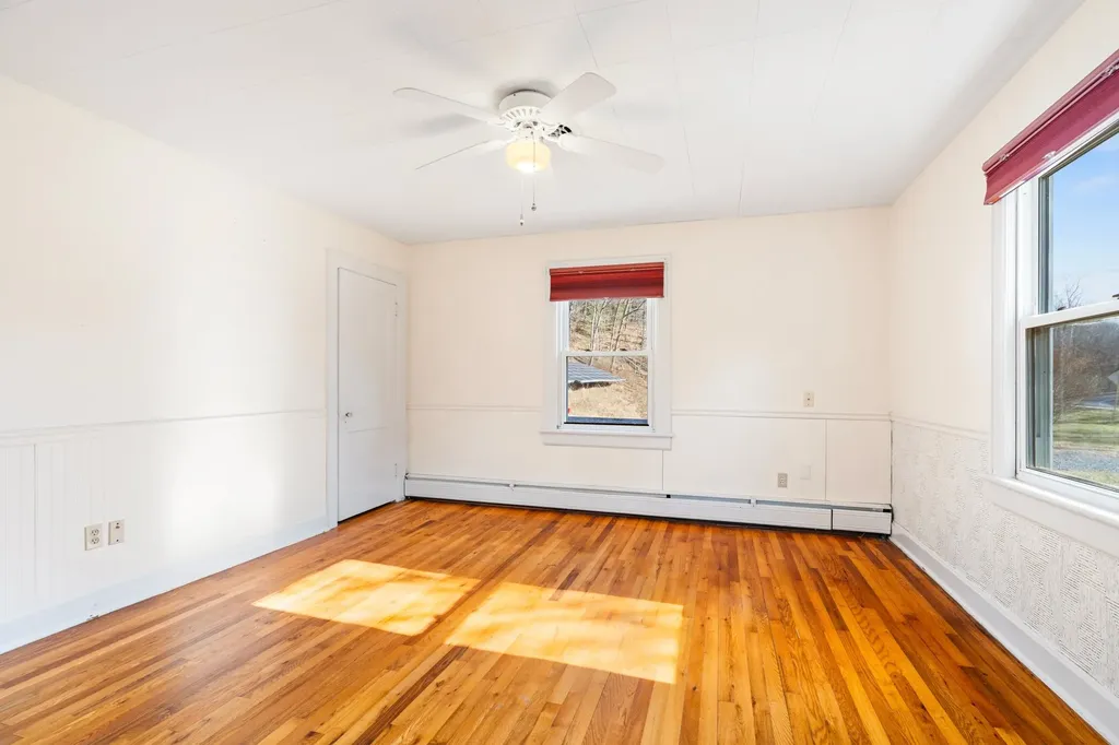 2193 Hankey Mountain Highway Churchville VA 24421