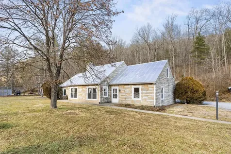 2193 Hankey Mountain Highway Churchville VA 24421