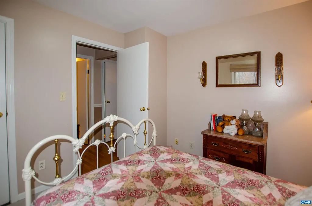 1709 Courthouse Road Palmyra VA 22963