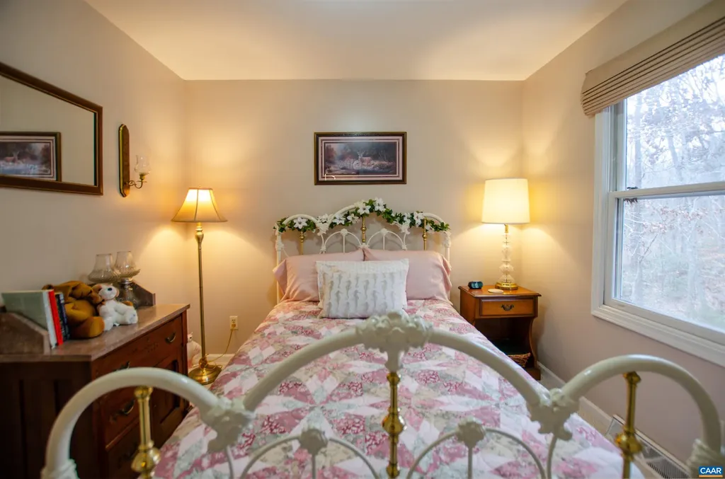 1709 Courthouse Road Palmyra VA 22963