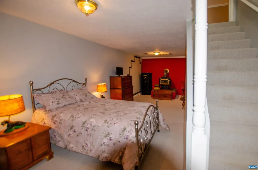 1709 Courthouse Road Palmyra VA 22963