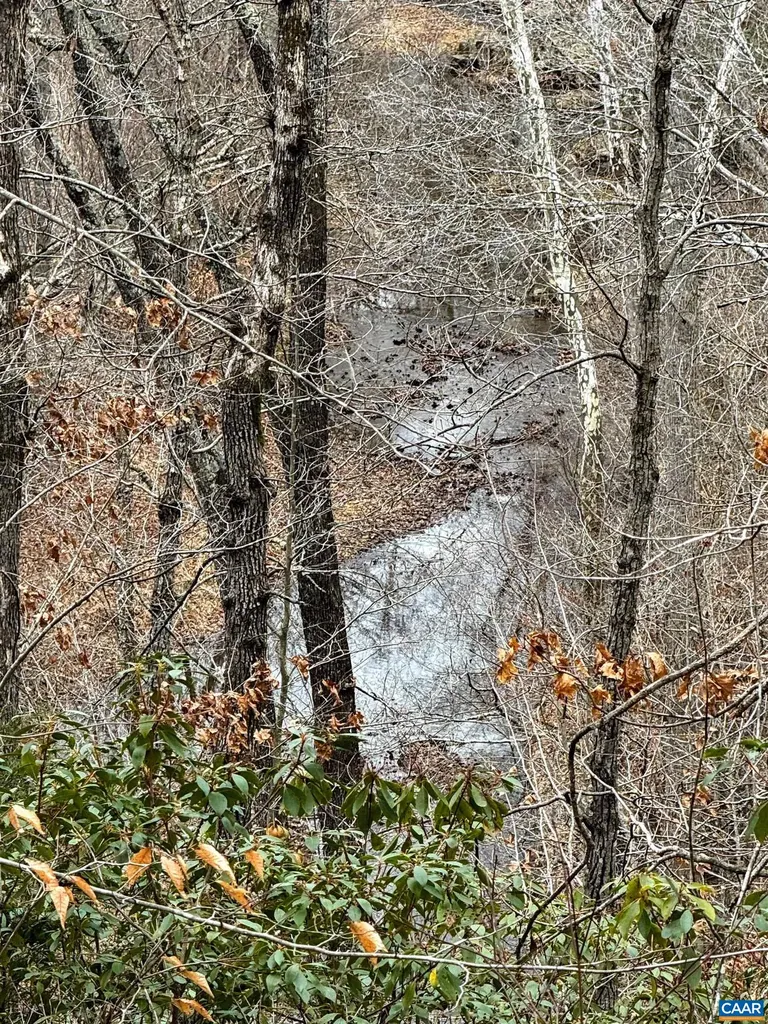 1709 Courthouse Road Palmyra VA 22963