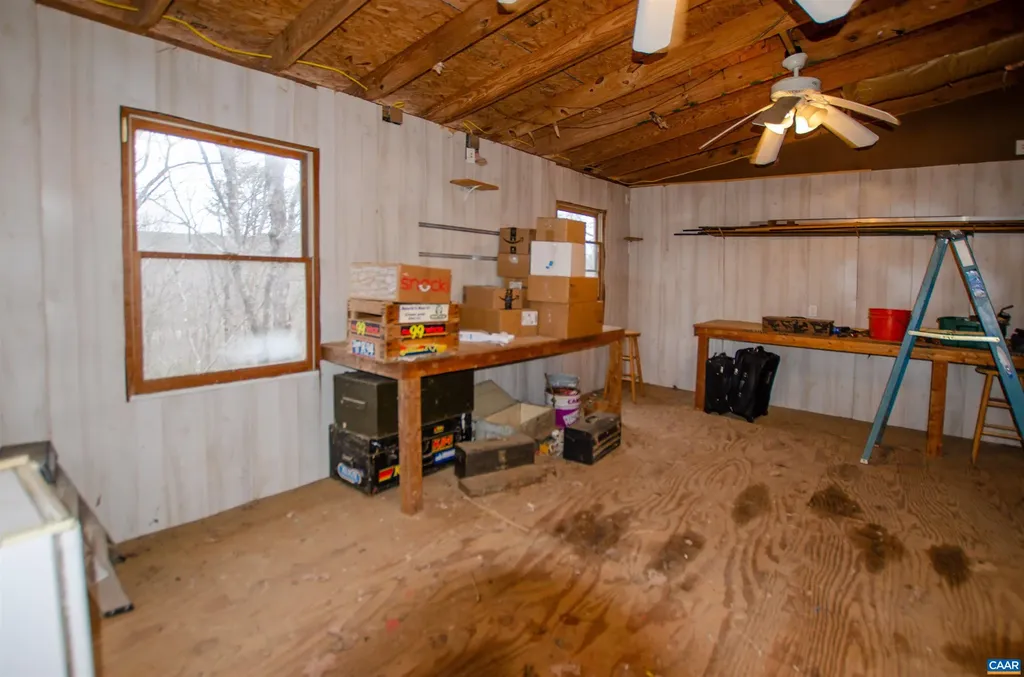 1709 Courthouse Road Palmyra VA 22963