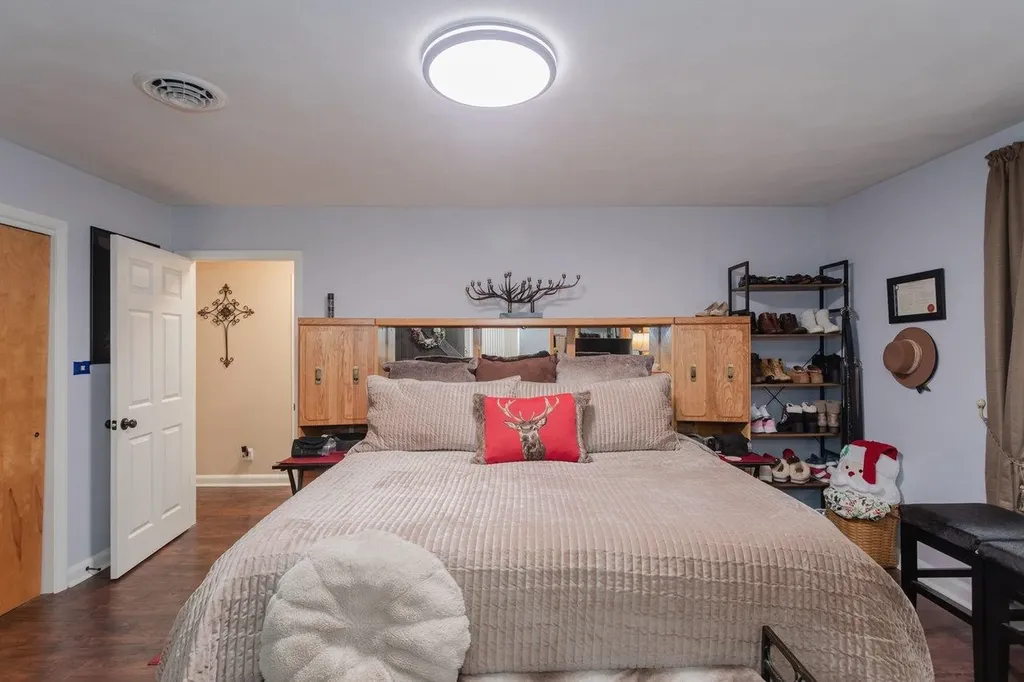 302 Honeysuckle Road Elkton VA 22827