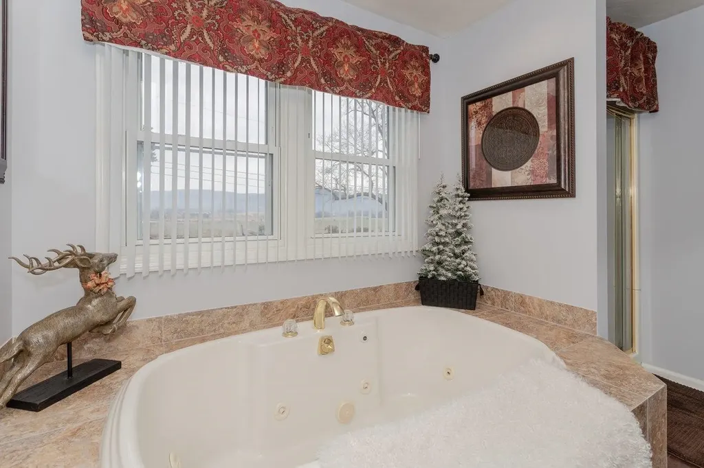 302 Honeysuckle Road Elkton VA 22827