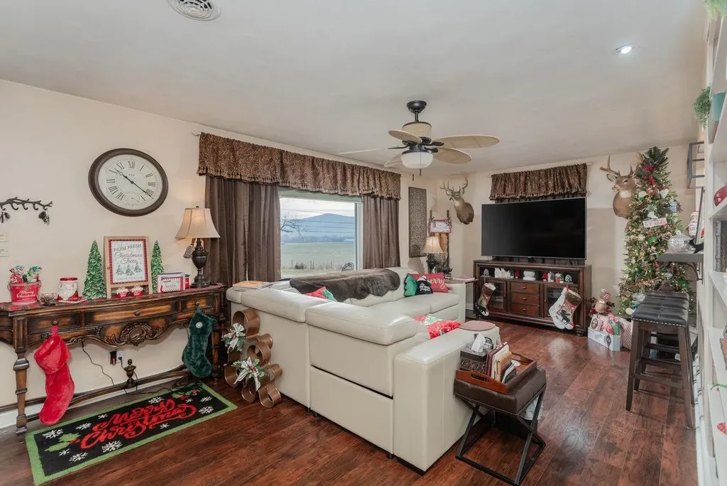 302 Honeysuckle Road Elkton VA 22827