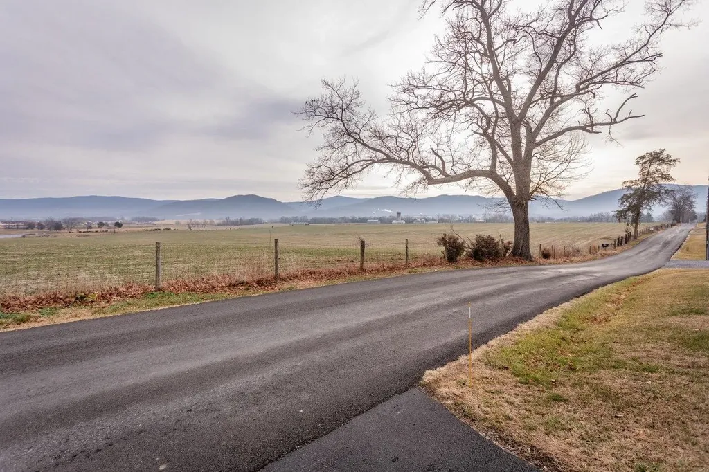 302 Honeysuckle Road Elkton VA 22827