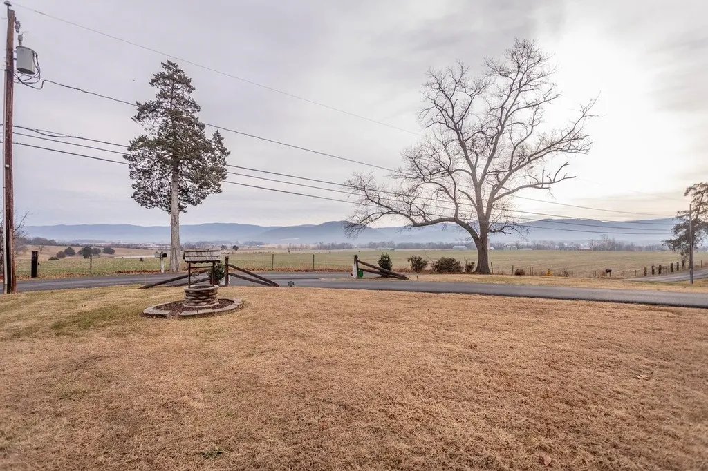 302 Honeysuckle Road Elkton VA 22827