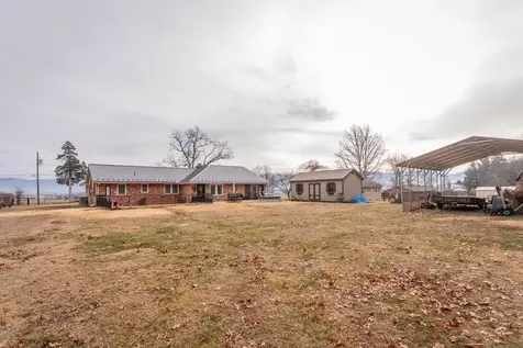 302 Honeysuckle Road Elkton VA 22827