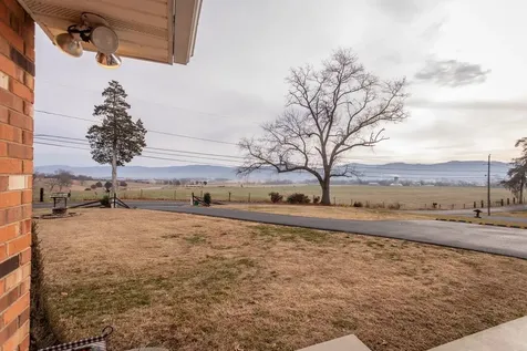 302 Honeysuckle Road Elkton VA 22827