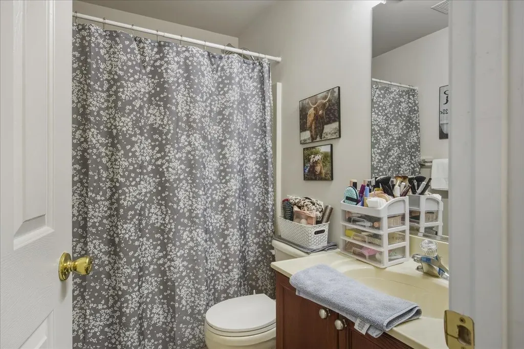 191 Eisenhower Drive Broadway VA 22815