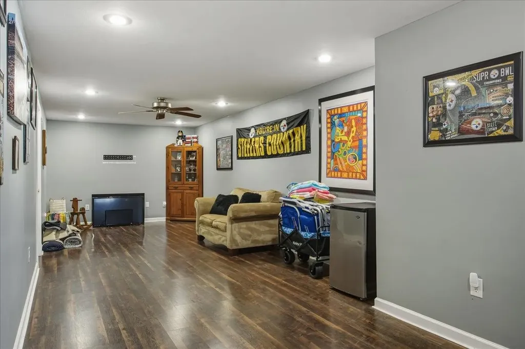 191 Eisenhower Drive Broadway VA 22815