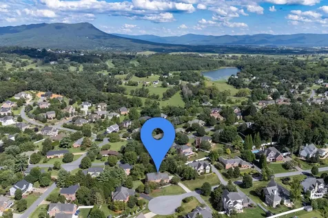 4120 Brown Roan Lane Rockingham VA 22801