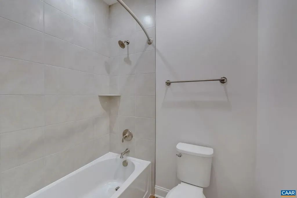 K2-7 Casper Court Zion Crossroads VA 22942