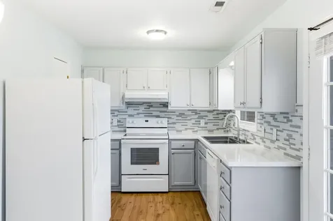 830 Vine Street Harrisonburg VA 22802