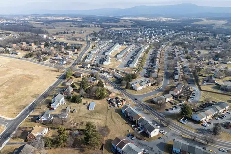 830 Vine Street Harrisonburg VA 22802