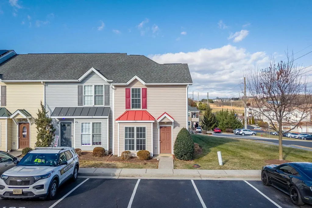 1138 Paul Revere Court Harrisonburg VA 22802