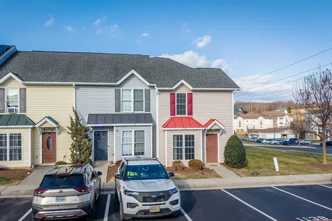 1138 Paul Revere Court Harrisonburg VA 22802