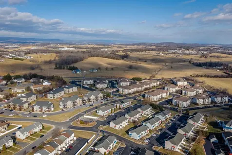 1138 Paul Revere Court Harrisonburg VA 22802