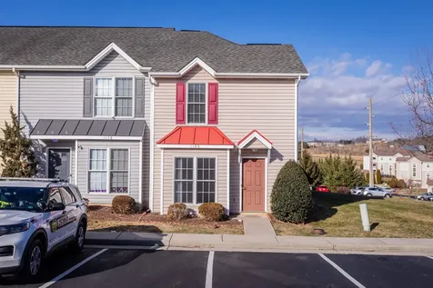 1138 Paul Revere Court Harrisonburg VA 22802