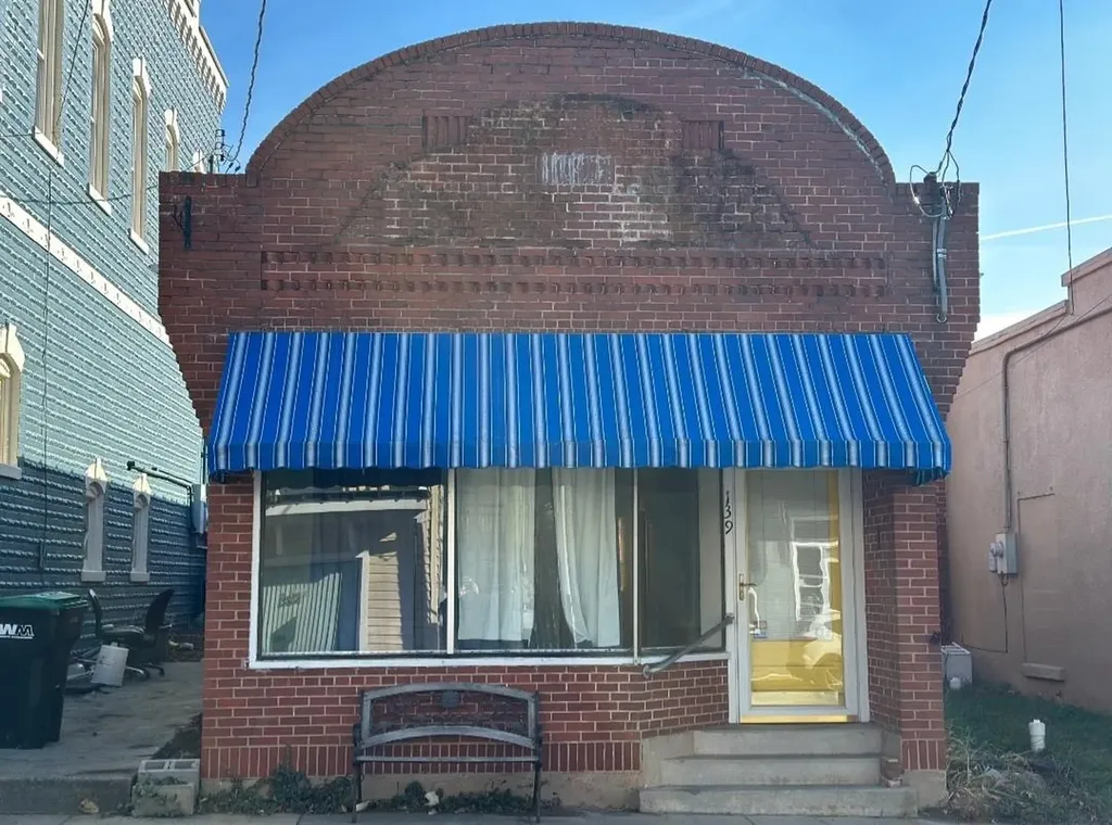 139 North Main Street Broadway VA 22815