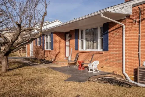 1068 College Avenue Harrisonburg VA 22802