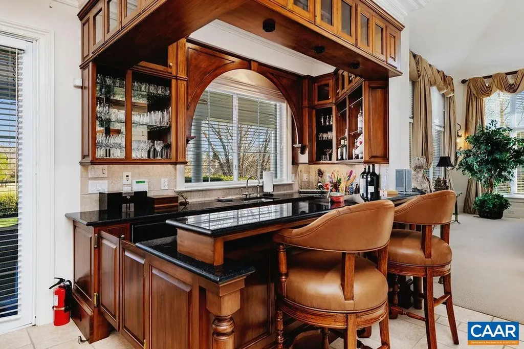 1310 Monocan Drive Nellysford VA 22958