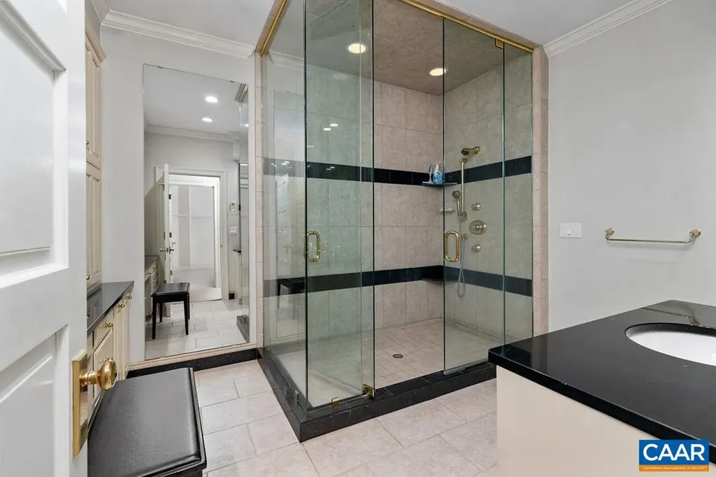 1310 Monocan Drive Nellysford VA 22958